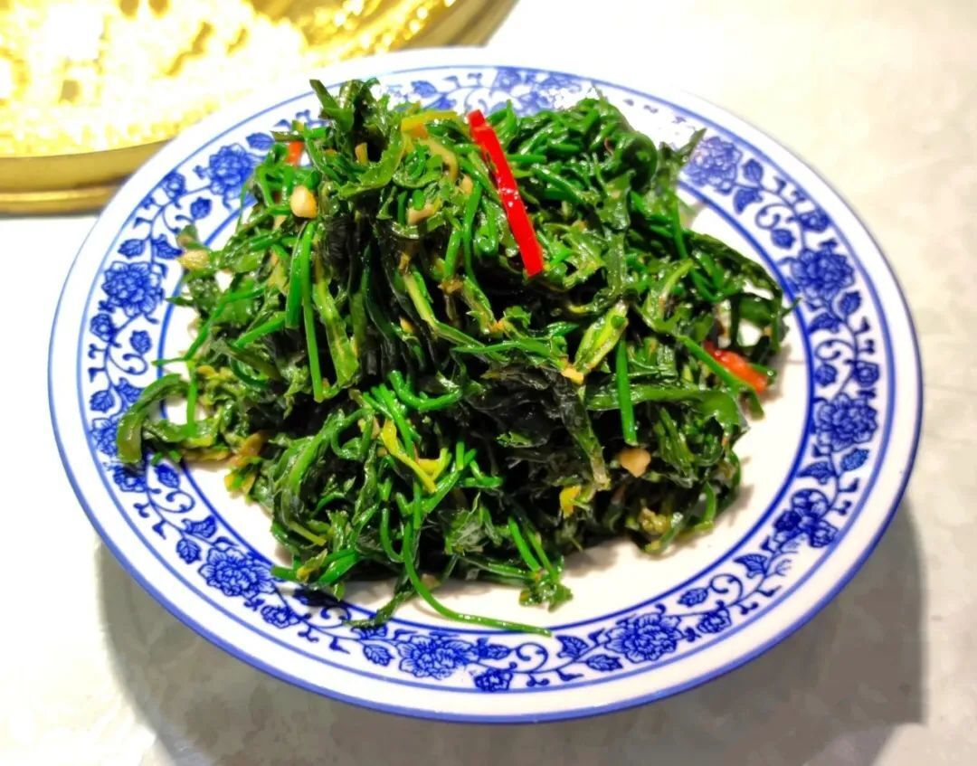 凉拌苦菜