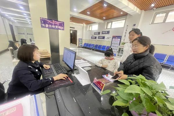 1681874417098017761.jpg 333333333333.jpg