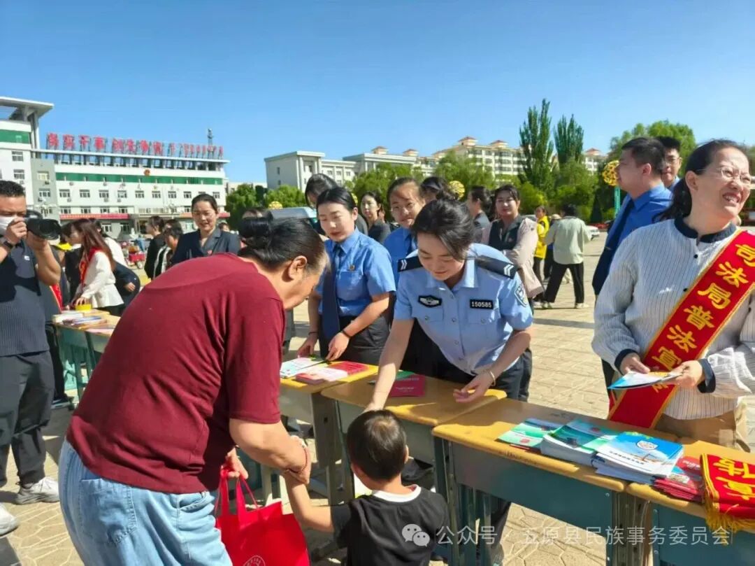 1757382185543066253.jpg cf5505eb7a85e240b3c5a72e8f2b3b4a.jpg