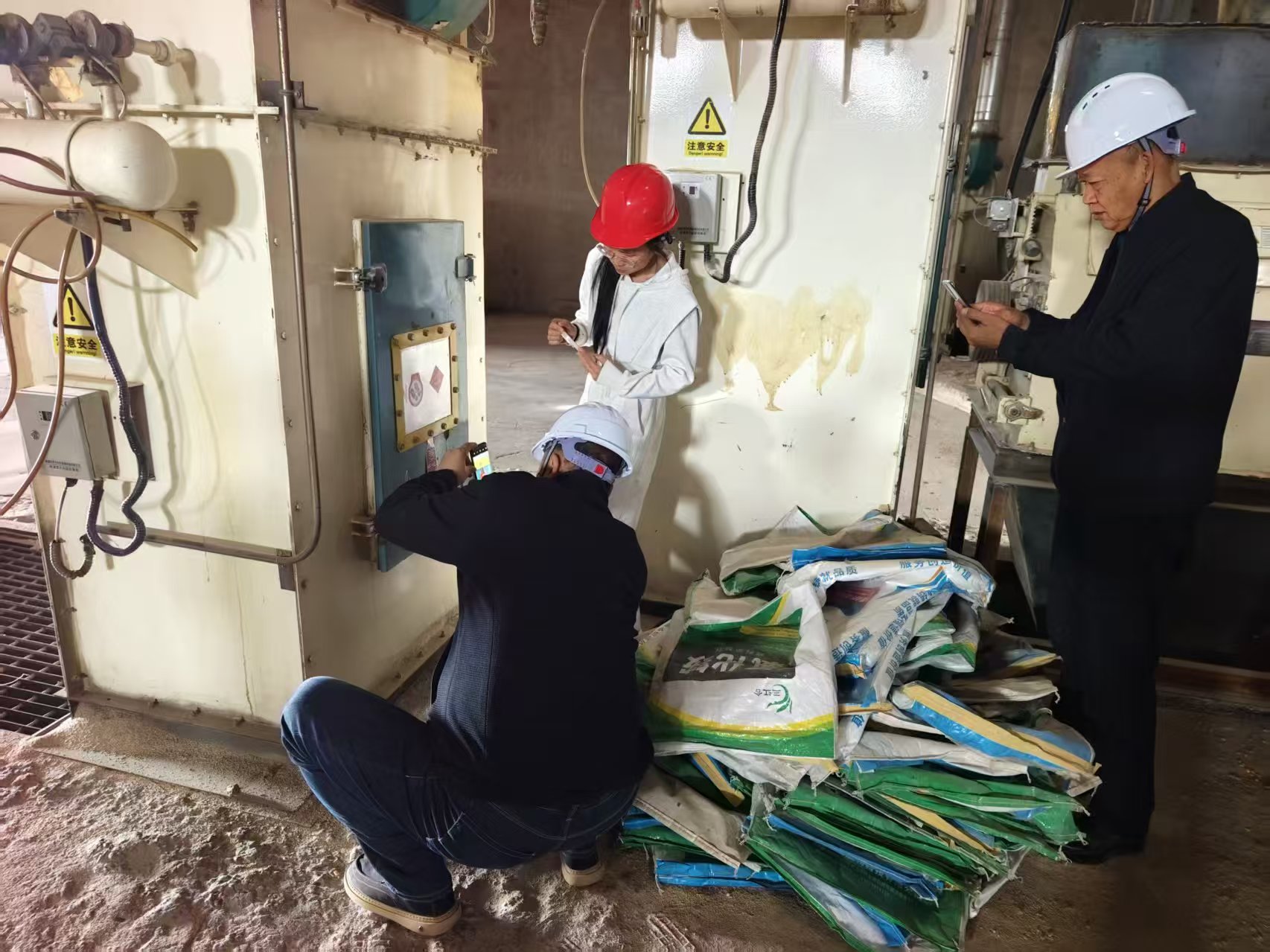 1760602107358024727.jpg 7e751cdd8106032a4de1075defbd65cd.jpg