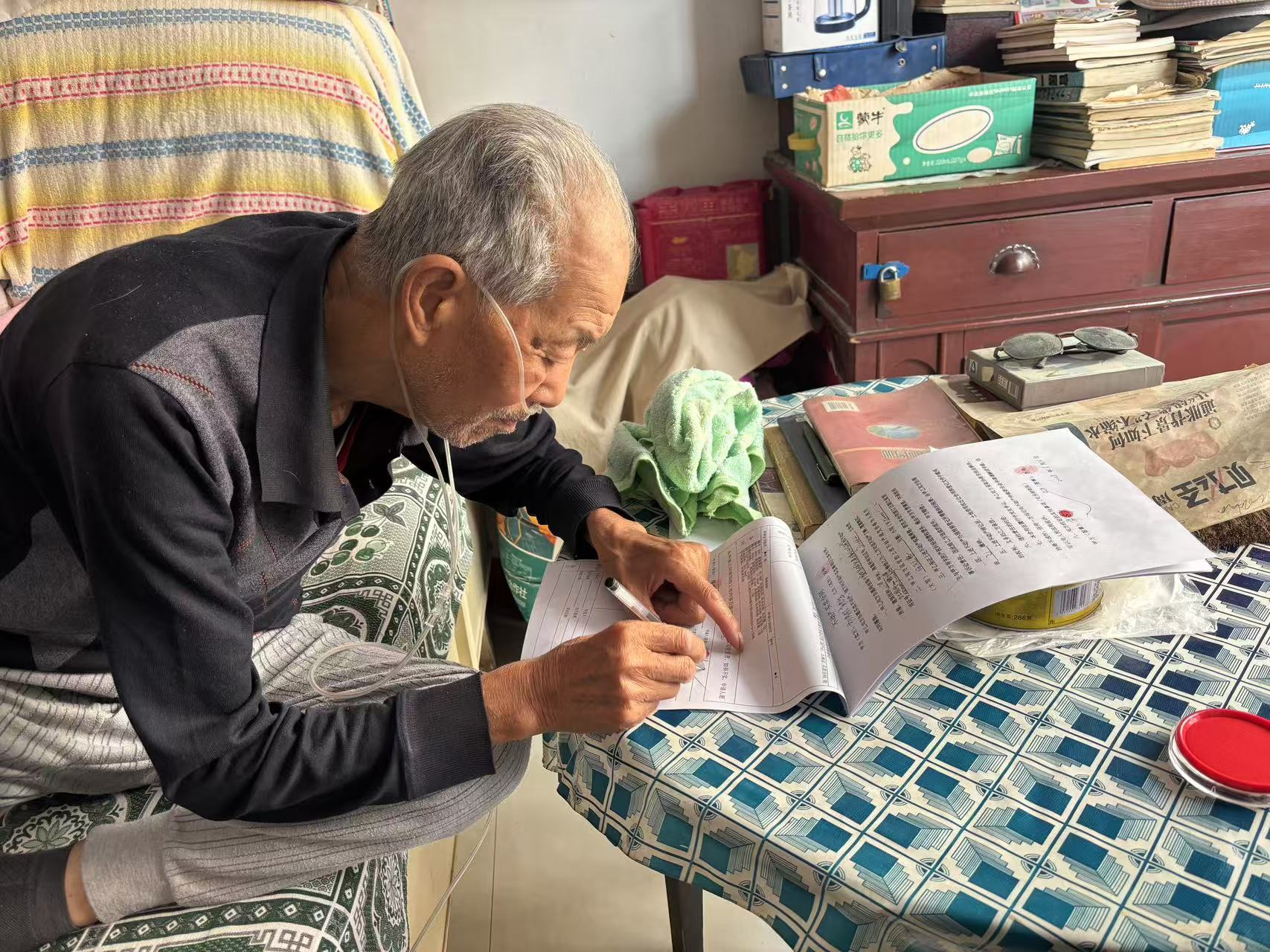 五原县不动产登记中心上门服务暖人心